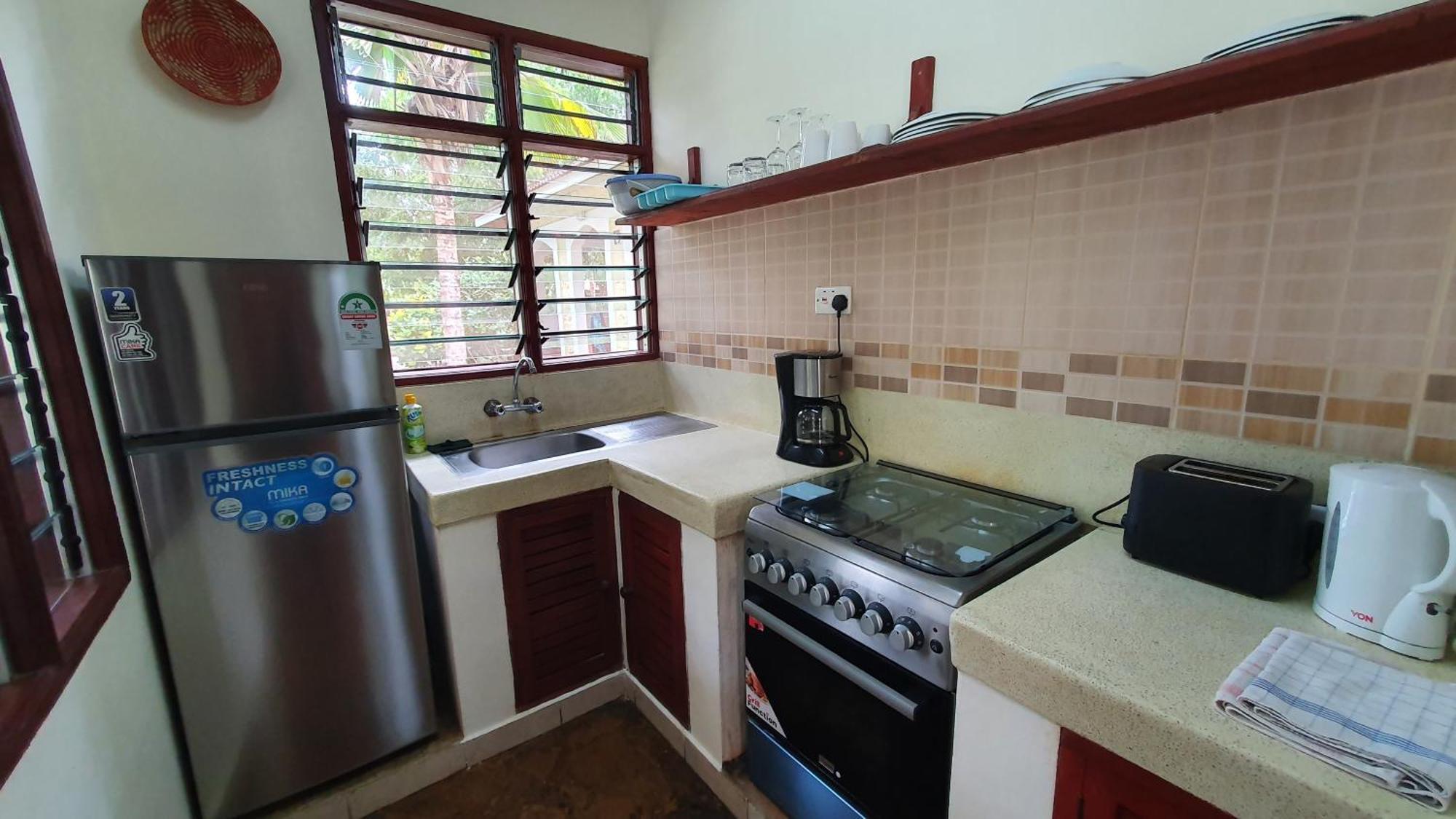 Safina Cottages Diani Beach Ngoại thất bức ảnh